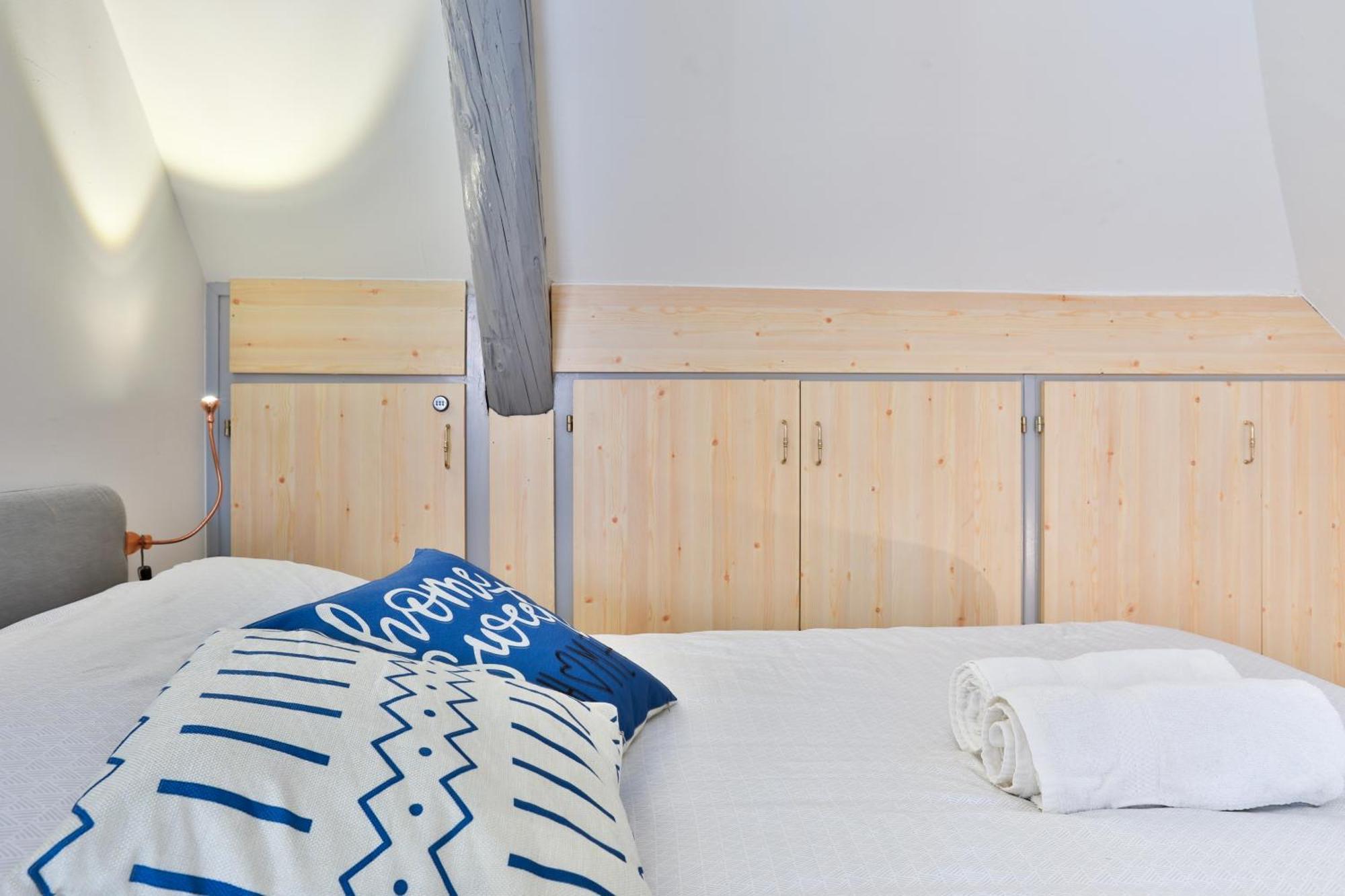 Appartements Duplex 3 Et 4 Personnes - Climatisation - Village Elu Parmi Les "Plus Beaux Villages De France" - Route Des Vins - Centre Alsace Bergheim Luaran gambar