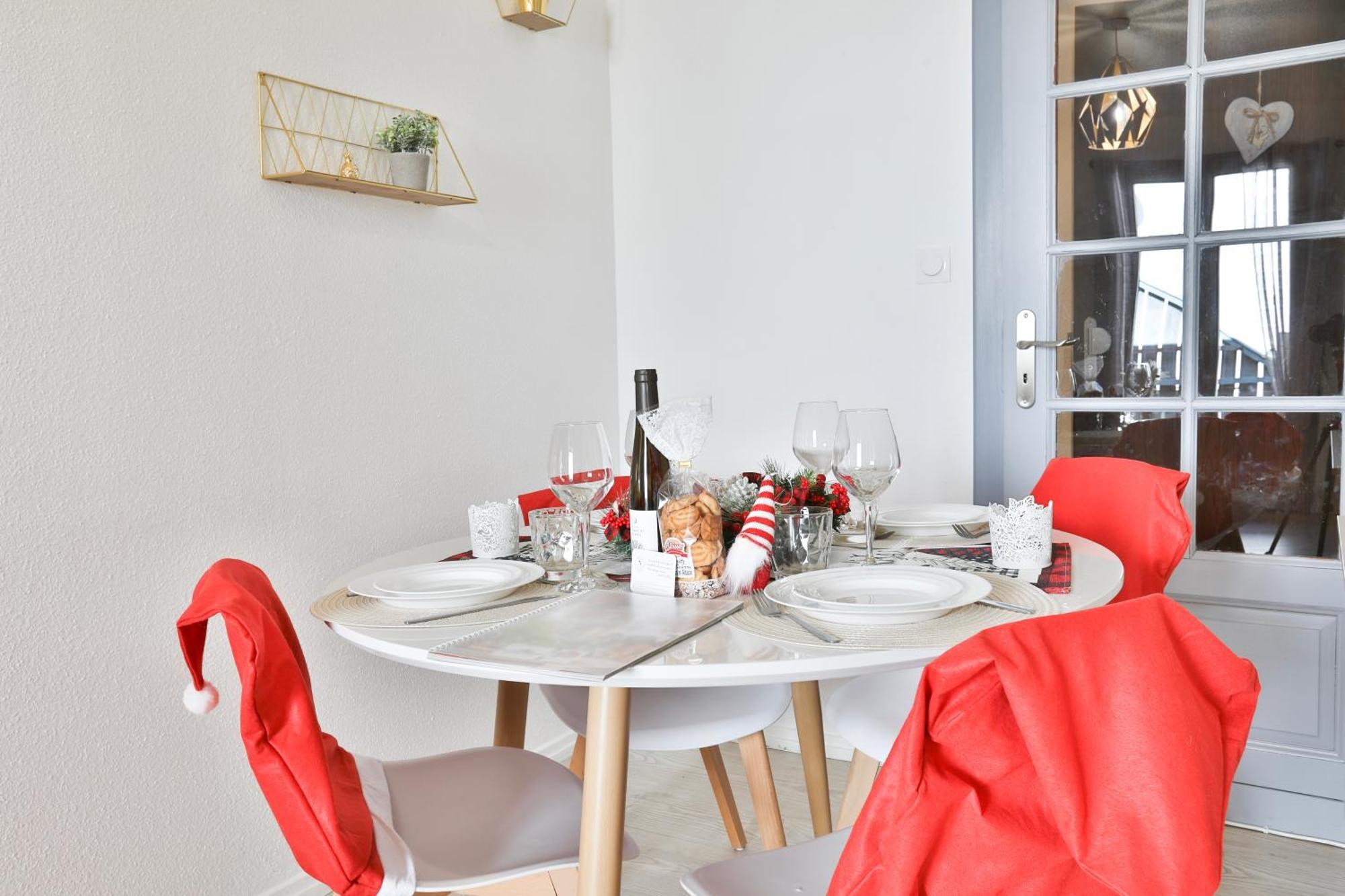 Appartements Duplex 3 Et 4 Personnes - Climatisation - Village Elu Parmi Les "Plus Beaux Villages De France" - Route Des Vins - Centre Alsace Bergheim Luaran gambar