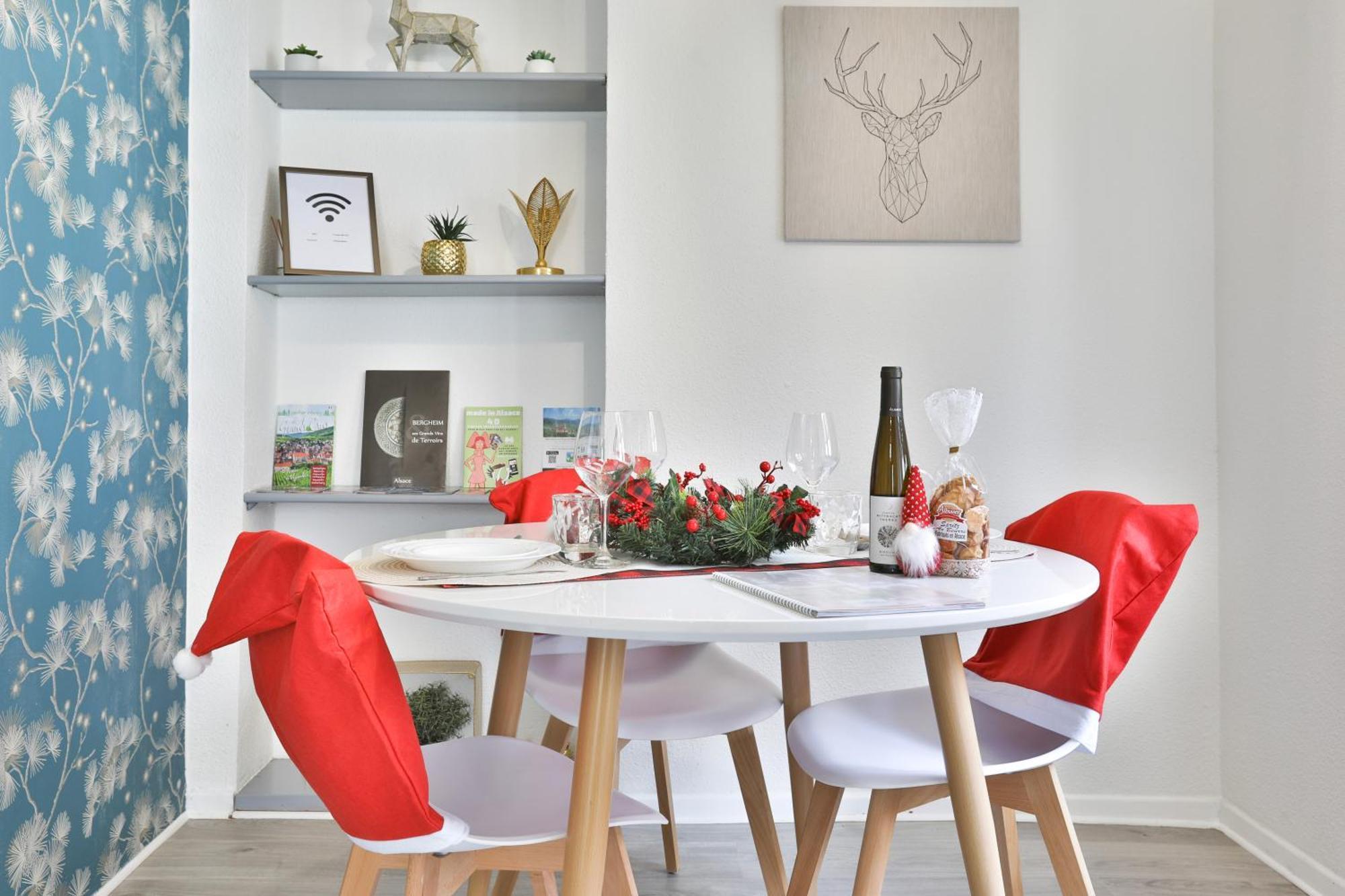 Appartements Duplex 3 Et 4 Personnes - Climatisation - Village Elu Parmi Les "Plus Beaux Villages De France" - Route Des Vins - Centre Alsace Bergheim Luaran gambar